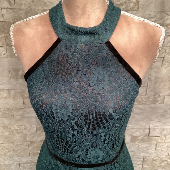 Lulus Wilshire Forest Green Lace Halter Midi Dress - Picture 2 of 11
